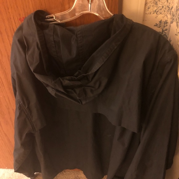 Calvin Klein Medium Shell - Picture 2 of 4